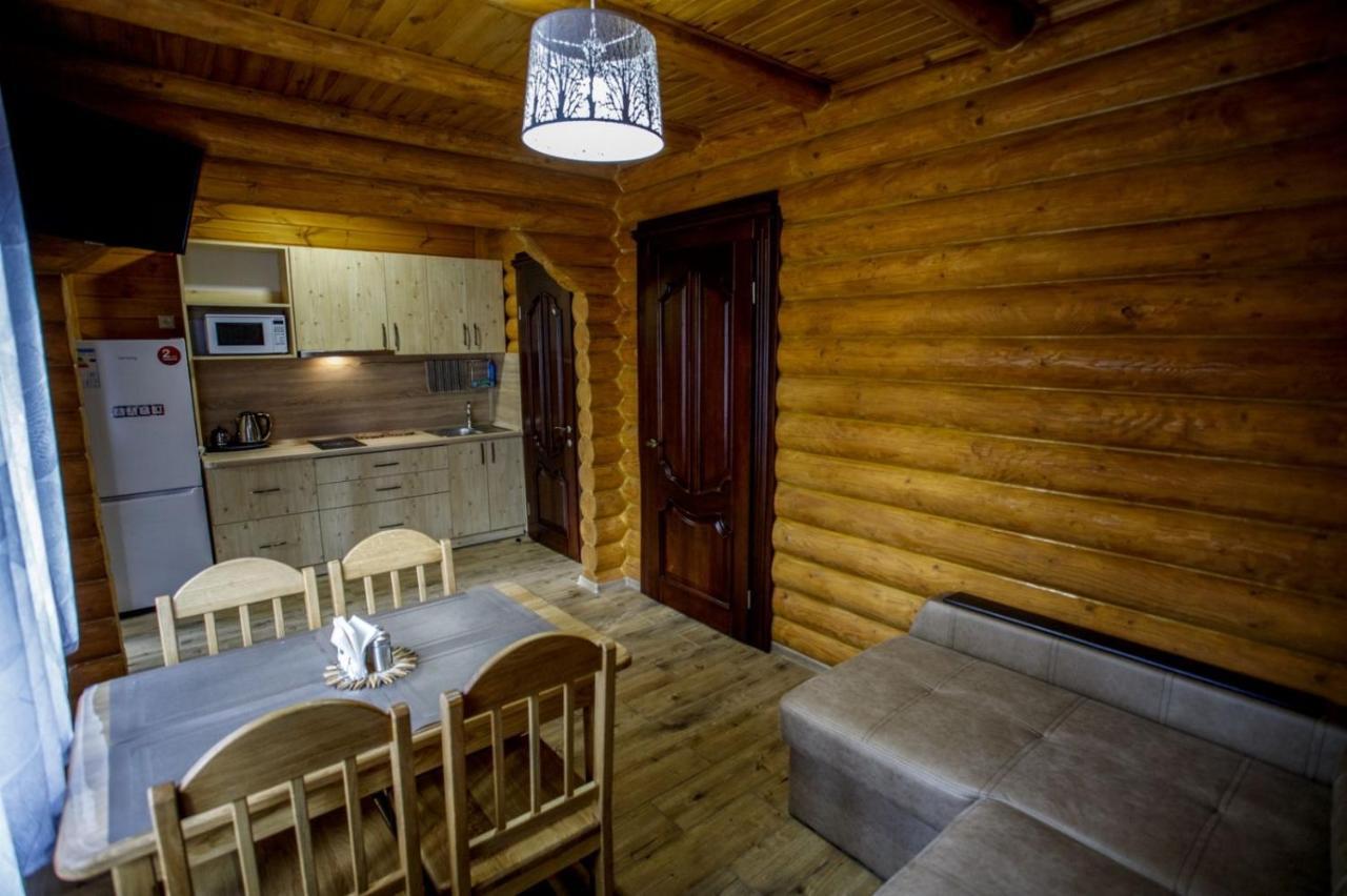 Комплекс Відпочинку Goldfіsh Сlub Guest House Babintsy Luaran gambar