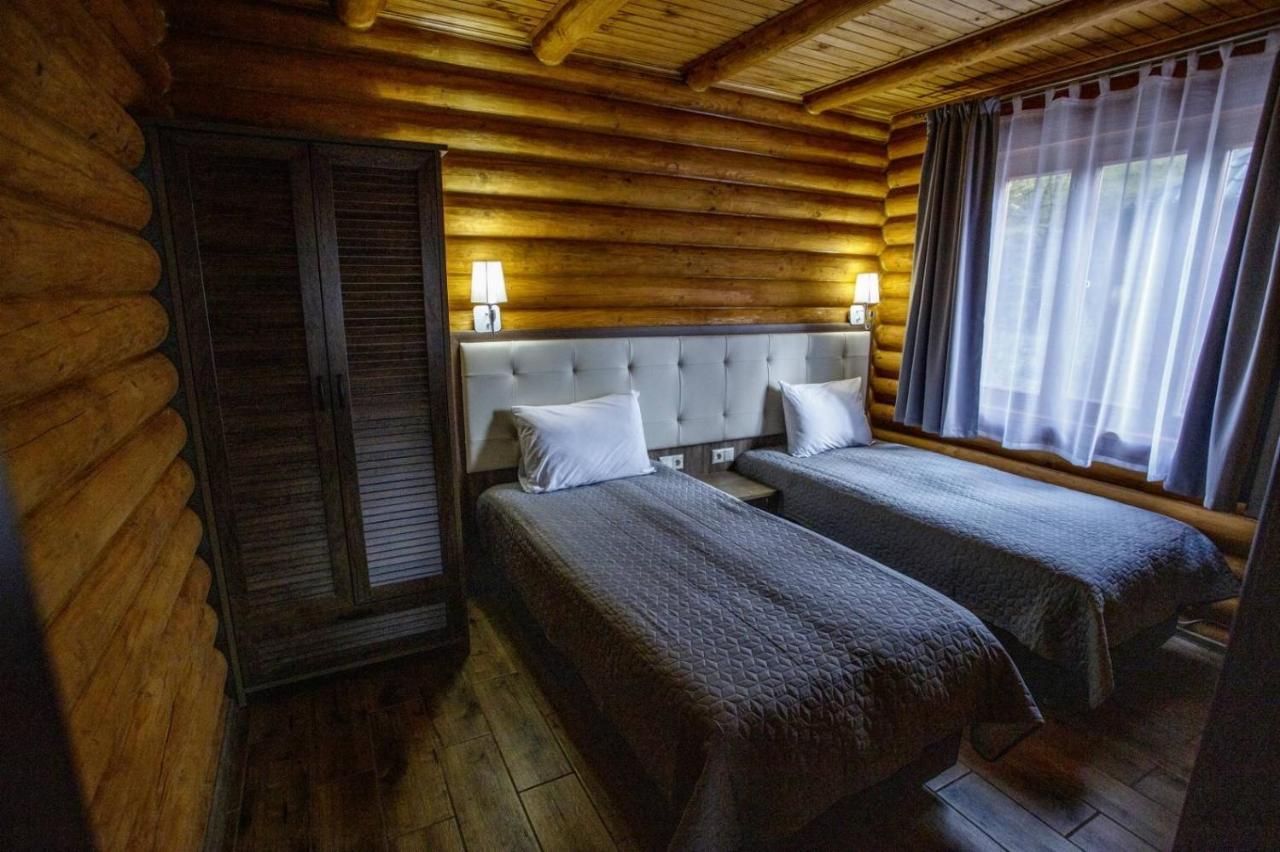 Комплекс Відпочинку Goldfіsh Сlub Guest House Babintsy Luaran gambar